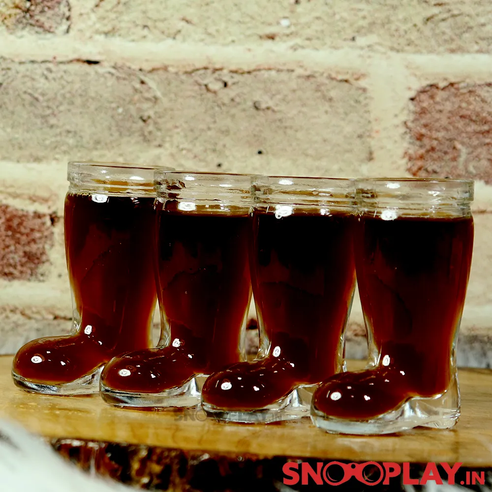 Boot shaped shot glasses (set of 4)