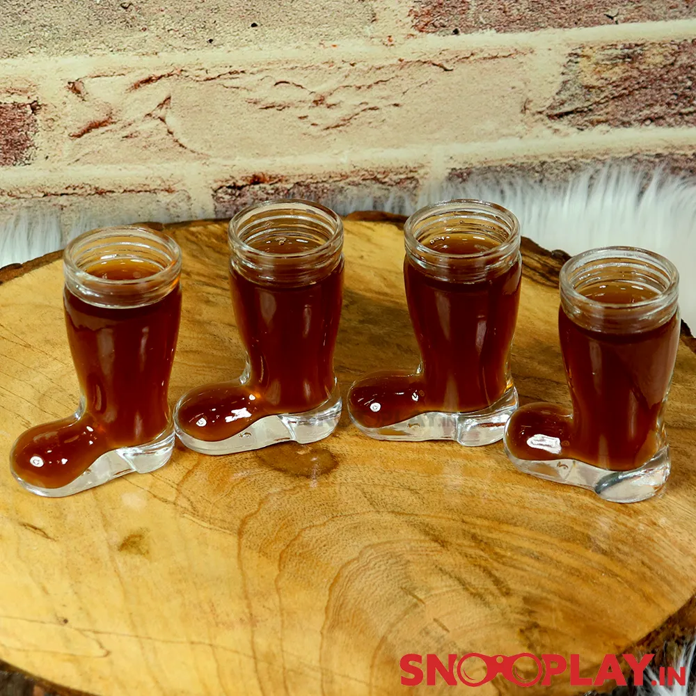 Boot shaped shot glasses (set of 4)