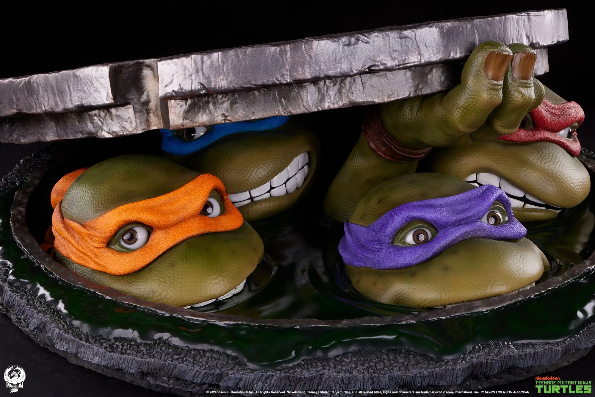PRE-ORDER: PCS Teenage Mutant Ninja Turtles TMNT: Underground 1/1 Scale Diorama