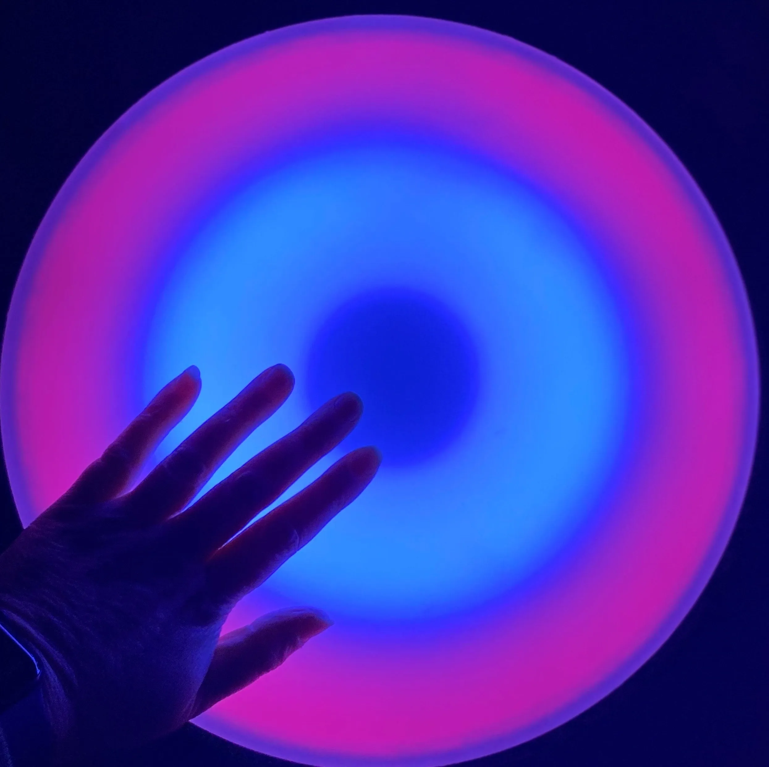 Round Interactive Colour Changing Tile 30cm   Adaptor