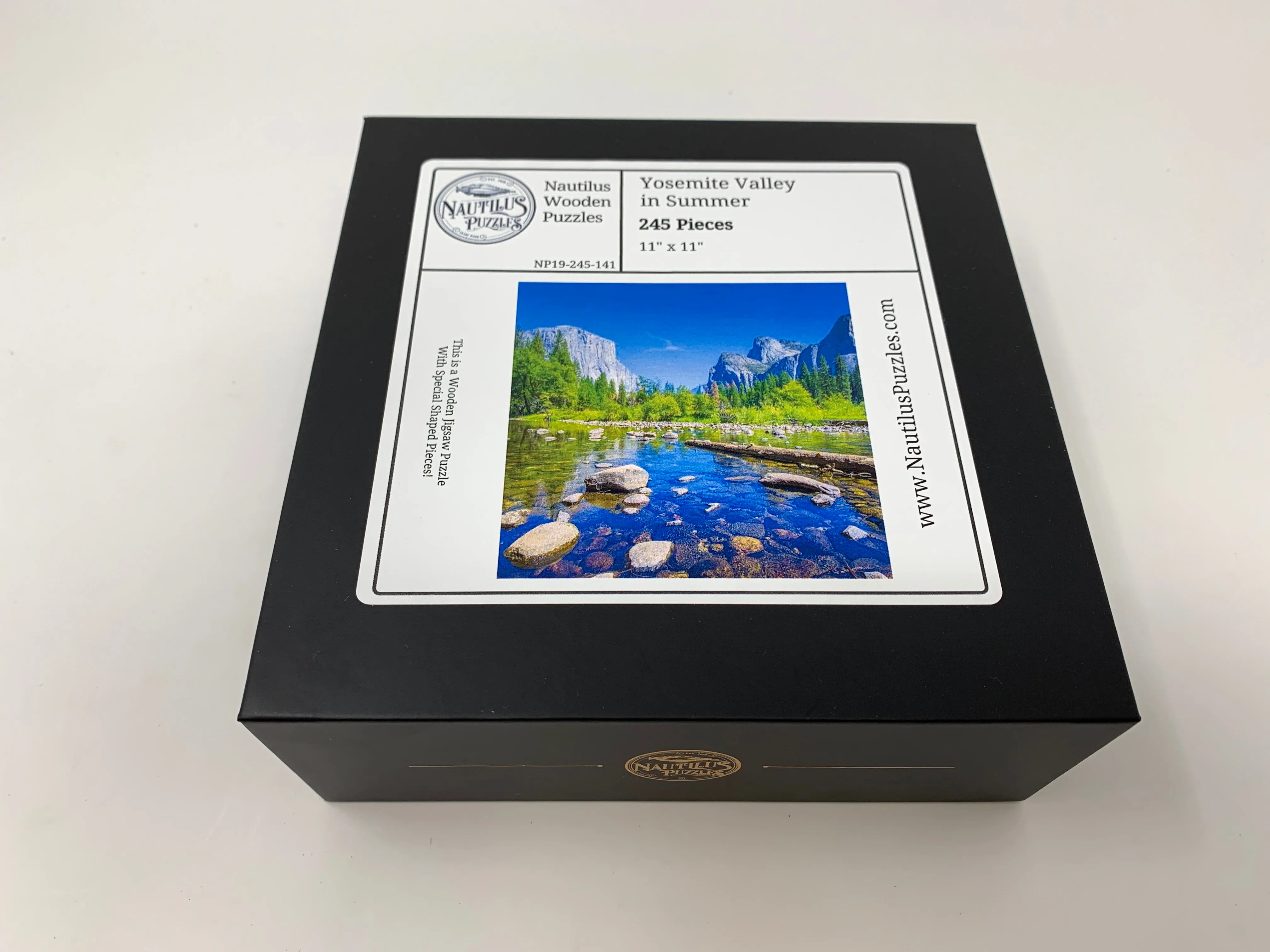 Yosemite Valley in Summer - 245 Piece Wooden Jigsaw Puzzle
